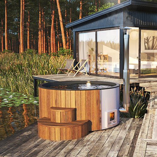 Hot tub in a garden